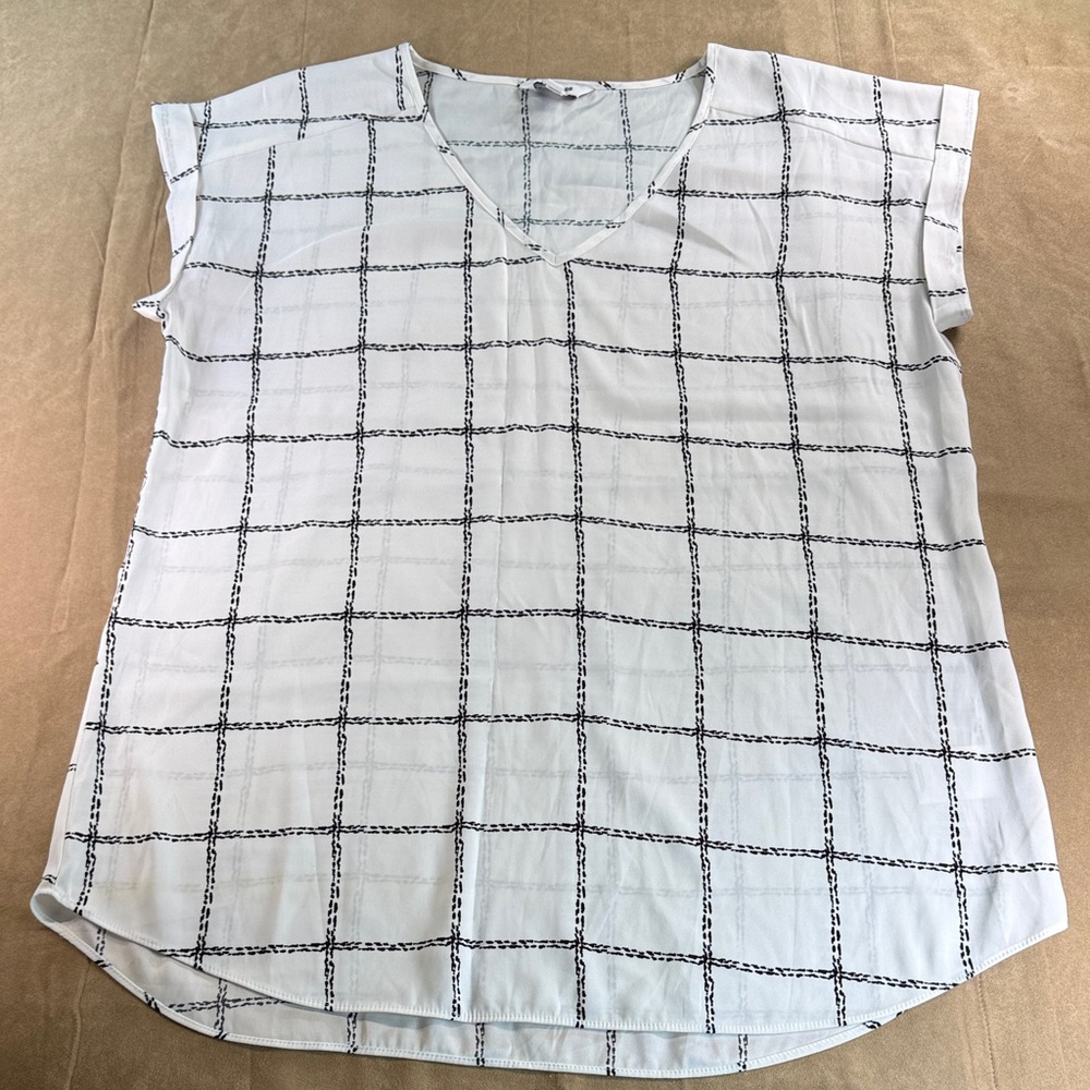 Express White and Black Checkered Blouse
